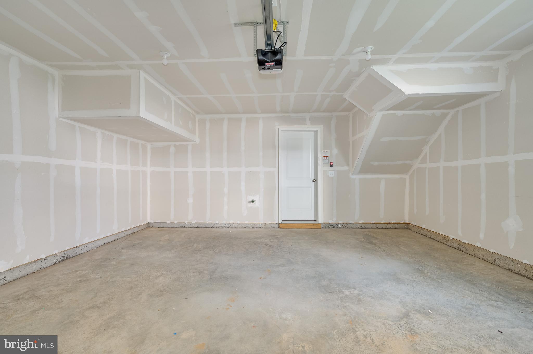 SHENANDOAH SPRINGS - Residential Lease