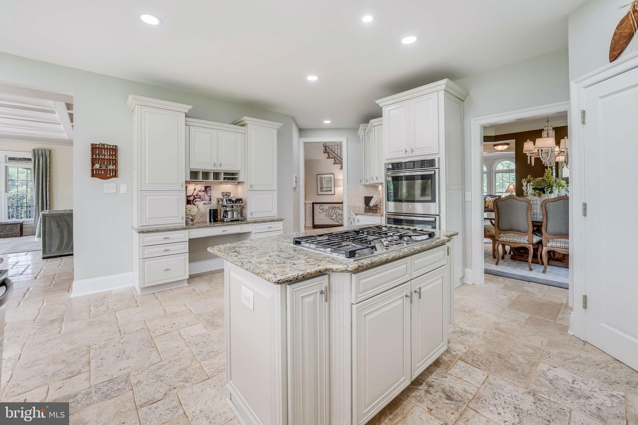 RASPBERRY FALLS - Residential