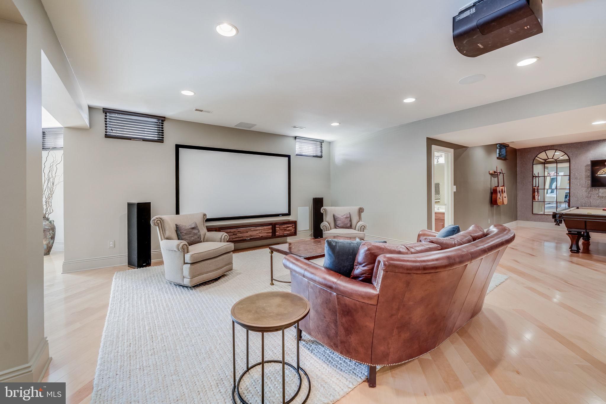 RASPBERRY FALLS - Residential