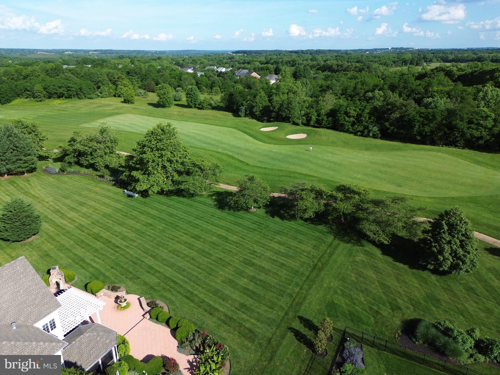 RASPBERRY FALLS - Residential