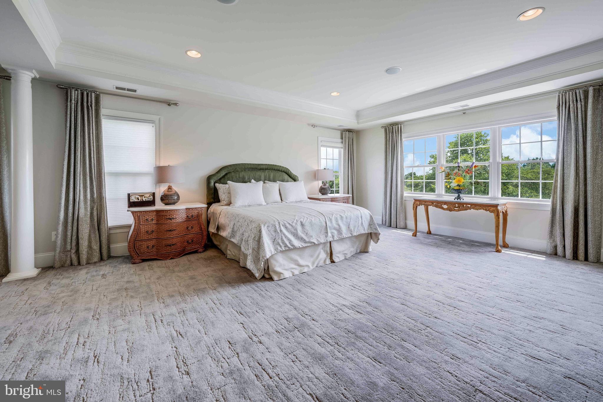 RASPBERRY FALLS - Residential