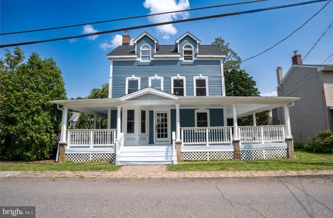 Homes For Sale - 86 Kingwood Stockton Road<br/> Hunterdon County, ROSEMONT, NJ 08559