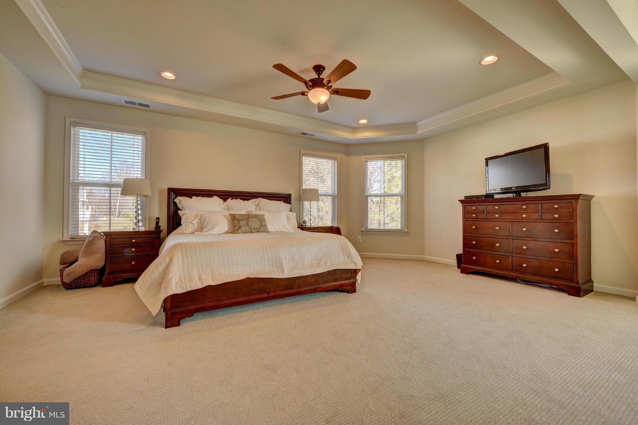 VIENNA ESTATES - Residential