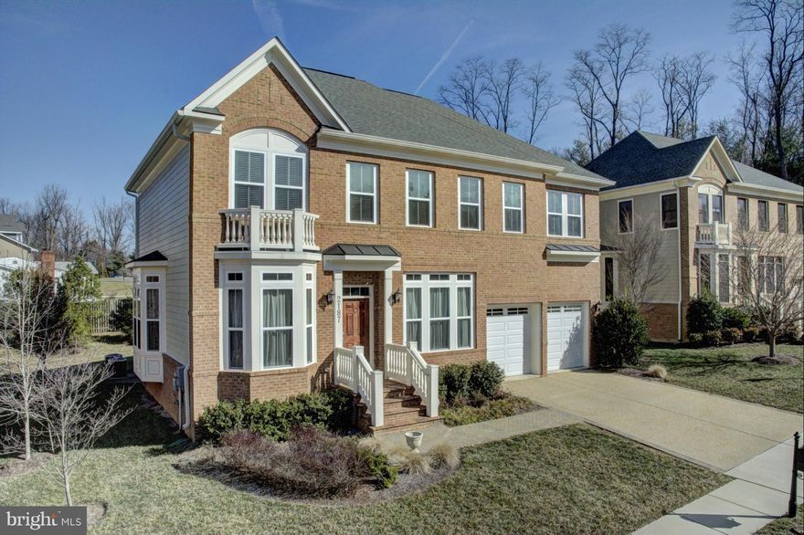 Exquisite manor home in sought after Vienna Estates. 5 BR/4.5 BA, 2 car garage. Updated KIT w/center island, granite, white cabinets & breakfast rm. 4,847 sq ft of open living space. FR w/gas FP. LUX master w/custom walk-in closets, tray ceiling & sitting rm. Fin LL w/rec rm, wet bar, 5th BR, full BA. Quiet cul-de-sac. Brick patio & yard. Great location mins from Metro, Tyson s Corner, Vienna.