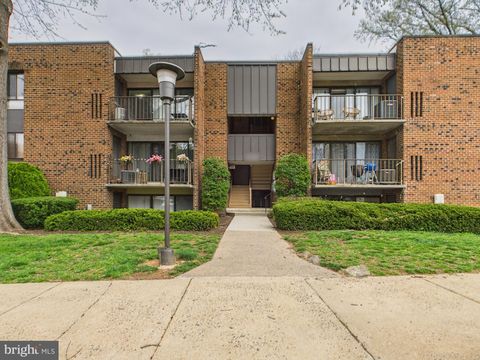 7800 DASSETT COURT 301 ANNANDALE VA 22003