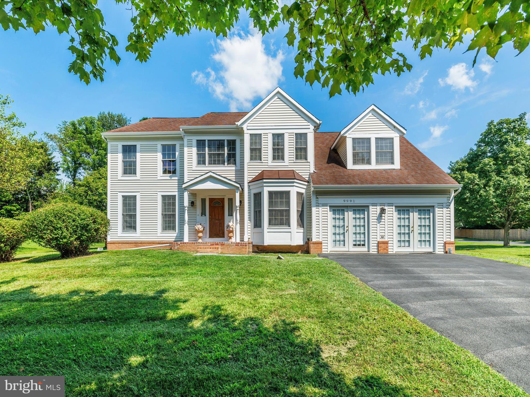 THIS HOUSE IS APPROVED AND BUILT OUT FOR A CHILD CARE PROGRAM FOR 8 KIDS, PROVIDING A UNIQUE OPPORTUNITY FOR THE NEW OWNER TO GENERATE INCOME THROUGH CHILDCARE BUSINESS.
*STUNNING FORMER MODEL HOME IN ELLICOTT CITY!*
Experience living in this incredible 5-bedroom, 3-full-bath, 1-half-bath home located in Ellicott City. With no HOA, this property offers:
- Professional office on the 1st level
- Spacious open floor plan perfect for entertainment
- Granite countertops in the kitchen
- Gleaming hardwood floors on the 1st and 2nd floors
- New carpet in the finished lower level with full bath
- Marble foyer
As a former model home, this property has been meticulously maintained and showcases beautifully. Don't miss this opportunity to own a stunning home with potential for additional INCOME!
