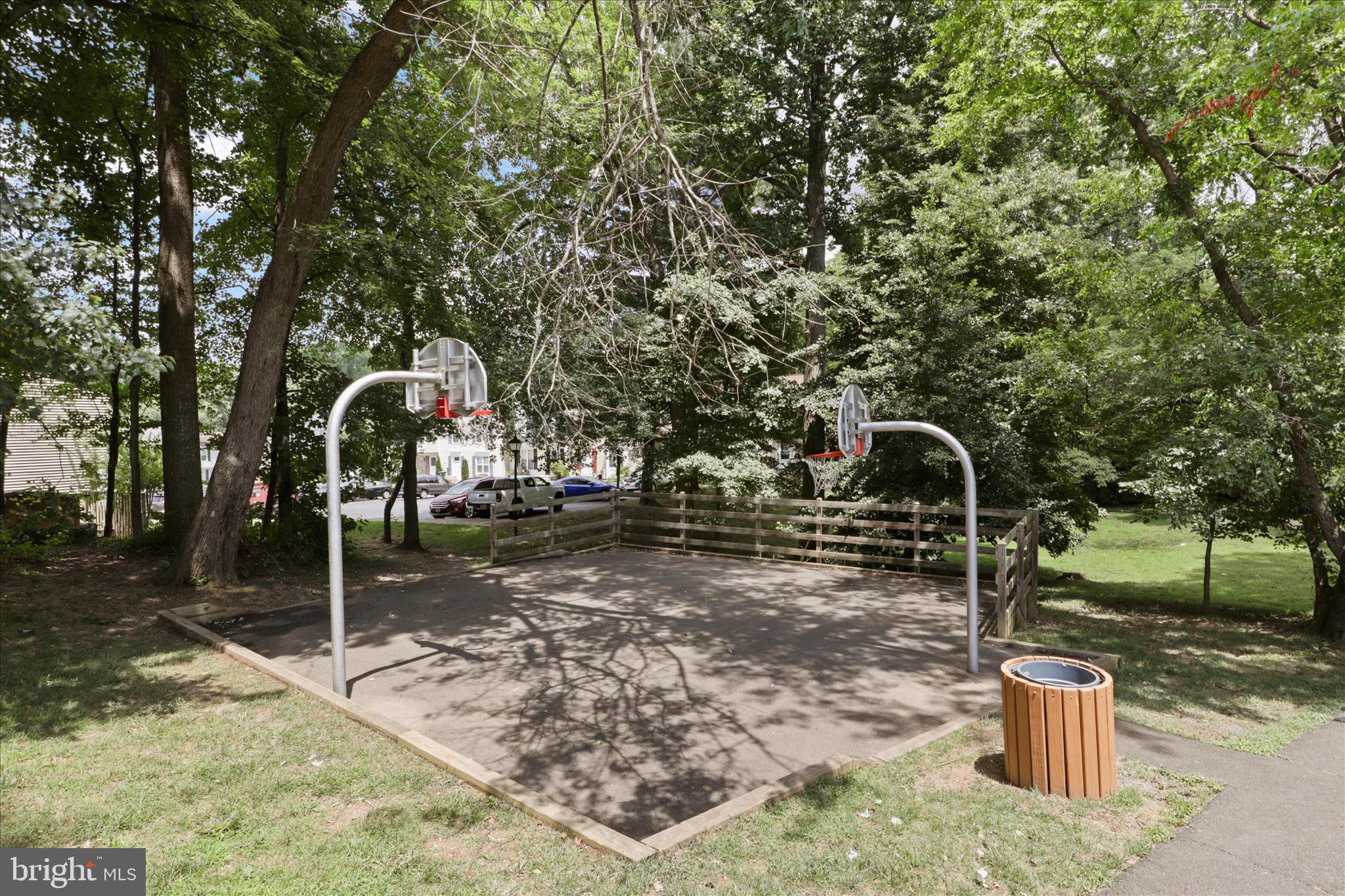 WOODWALK - Residential