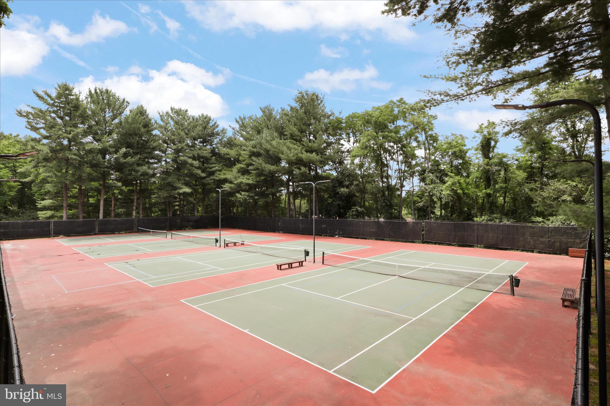 WOODWALK - Residential