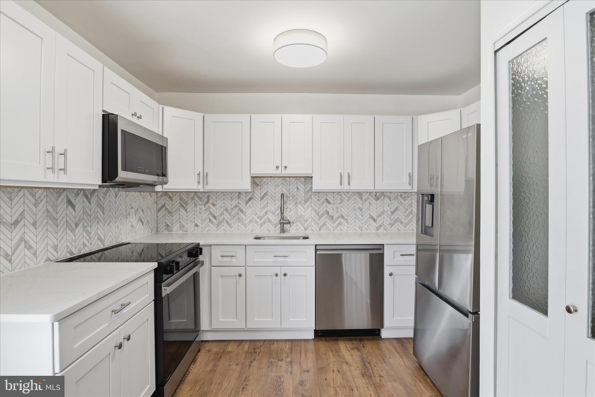 WOODWALK - Residential