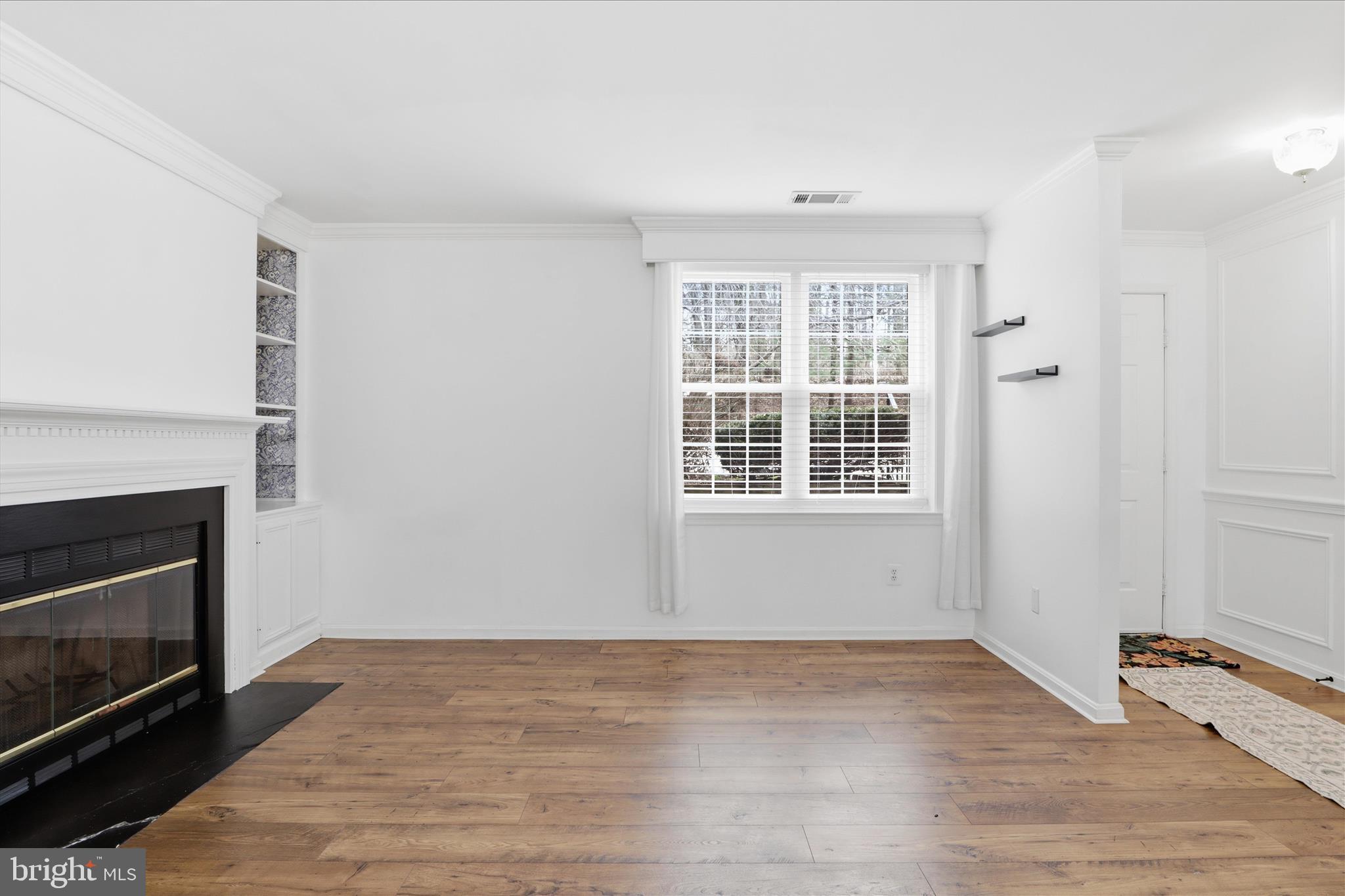 5913 FIRST LANDING WAY 180