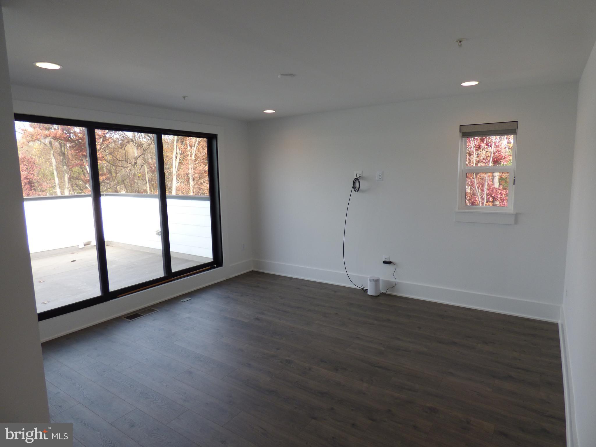 CABIN JOHN VILLAGE - Residential Lease