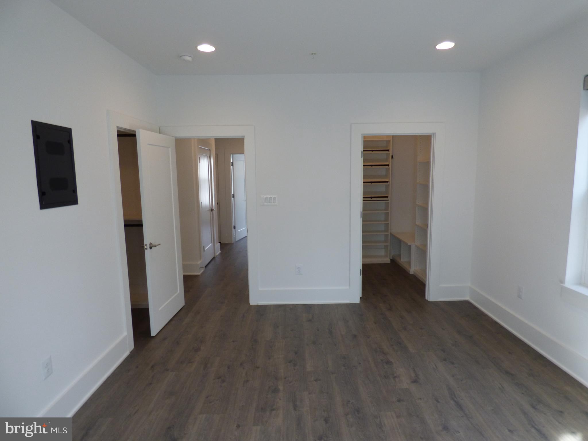 CABIN JOHN VILLAGE - Residential Lease