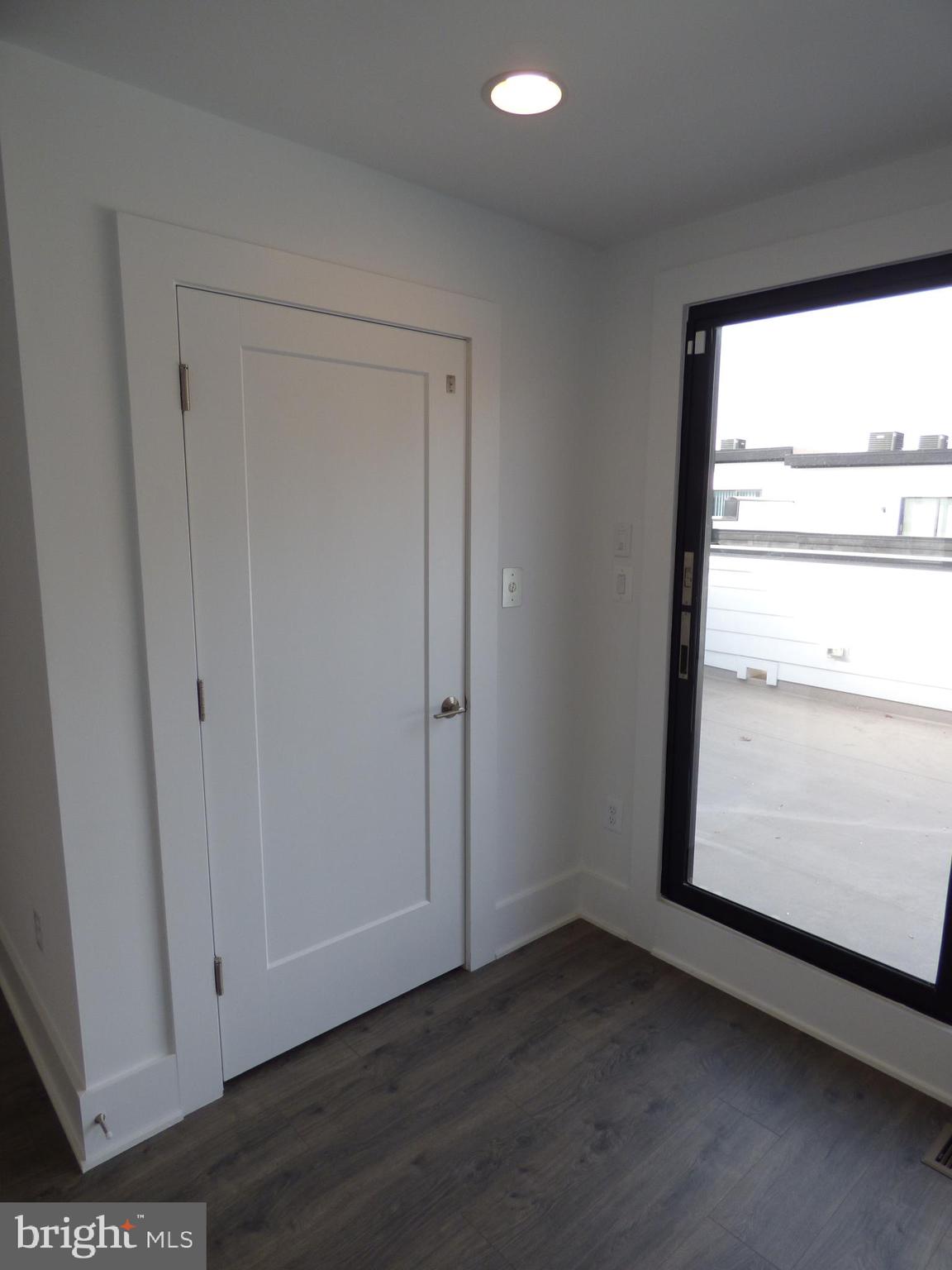 CABIN JOHN VILLAGE - Residential Lease