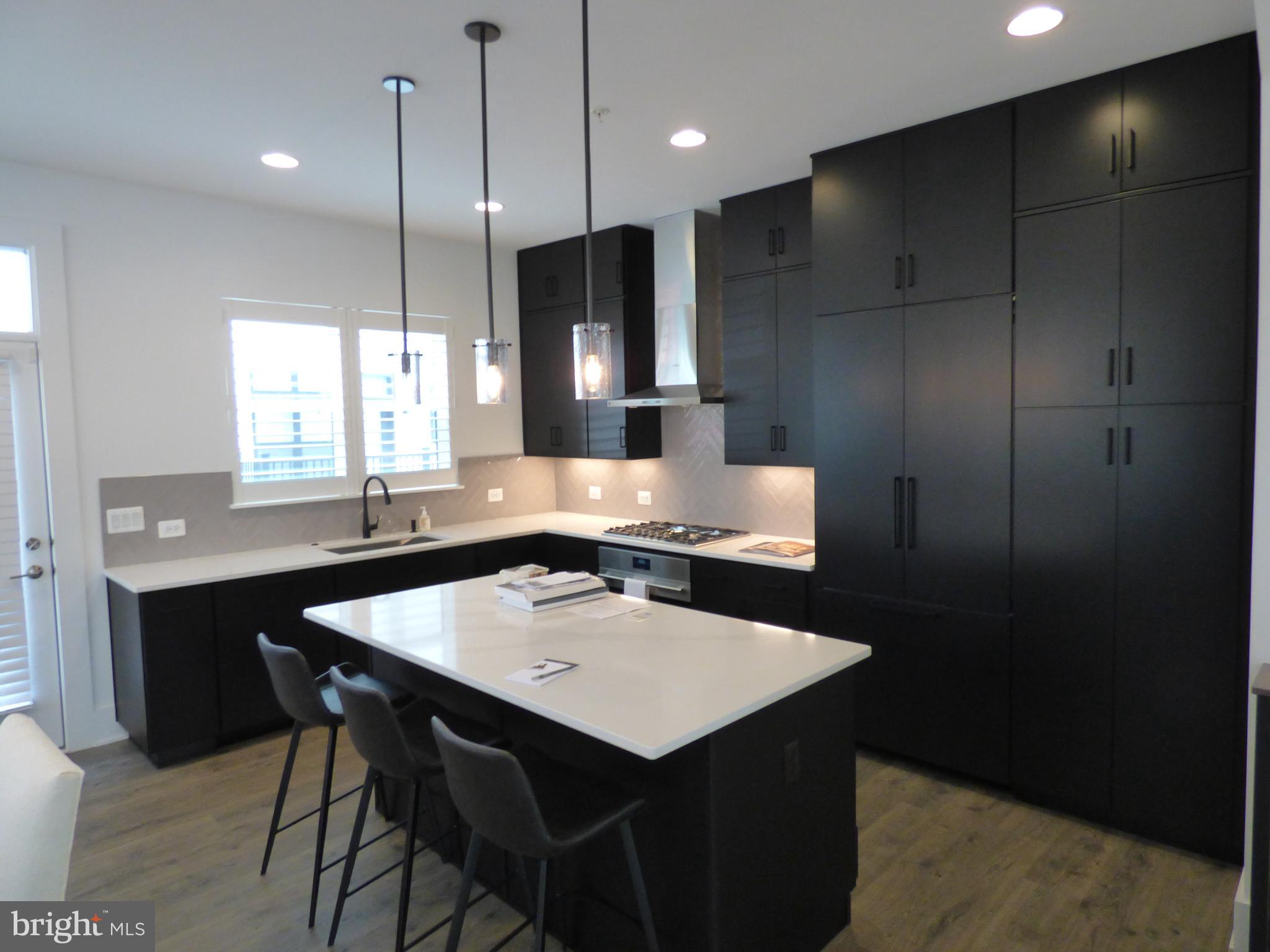 CABIN JOHN VILLAGE - Residential Lease