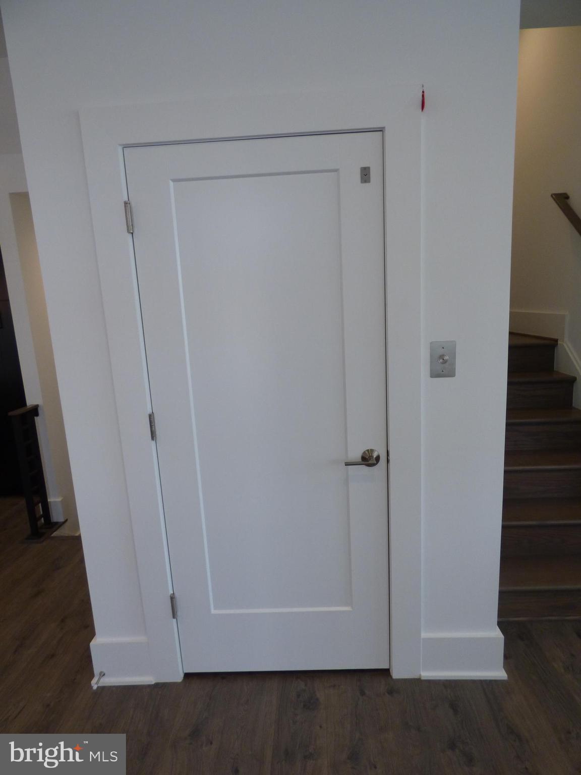 CABIN JOHN VILLAGE - Residential Lease