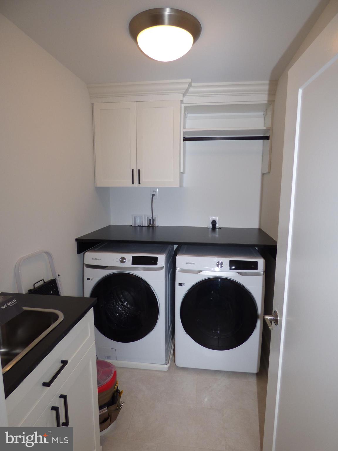 CABIN JOHN VILLAGE - Residential Lease