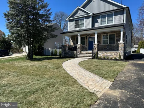 MLS: NJCD2113720