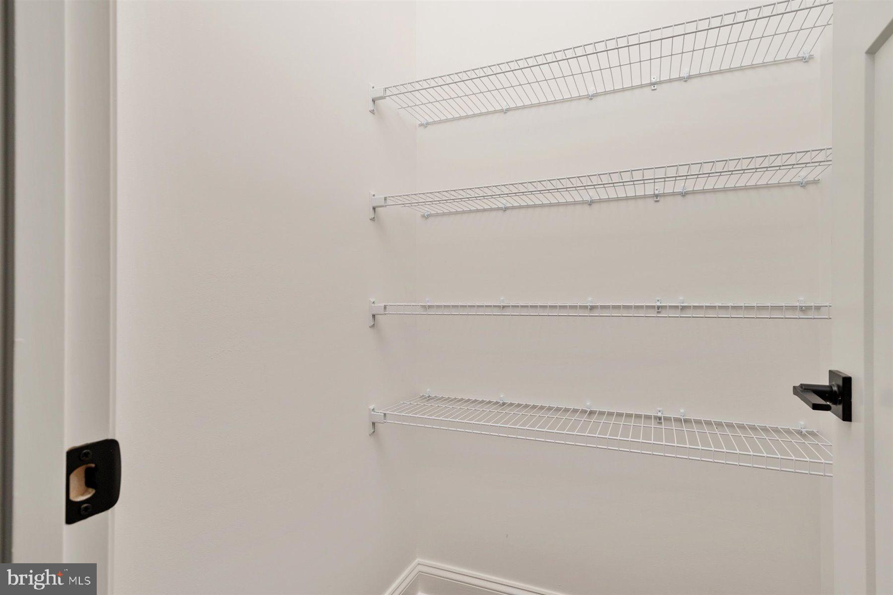 ROMANCOKE ON THE BAY - Residential