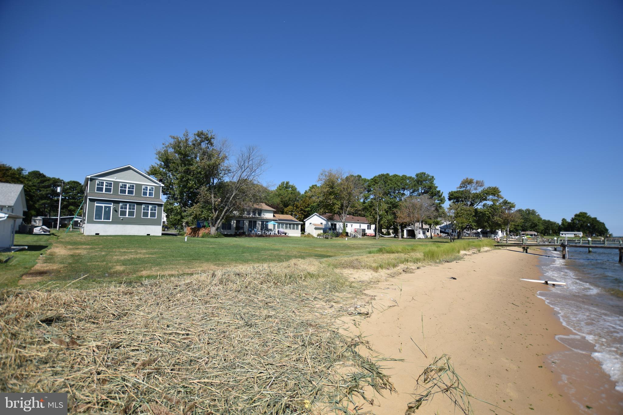 ROMANCOKE ON THE BAY - Residential