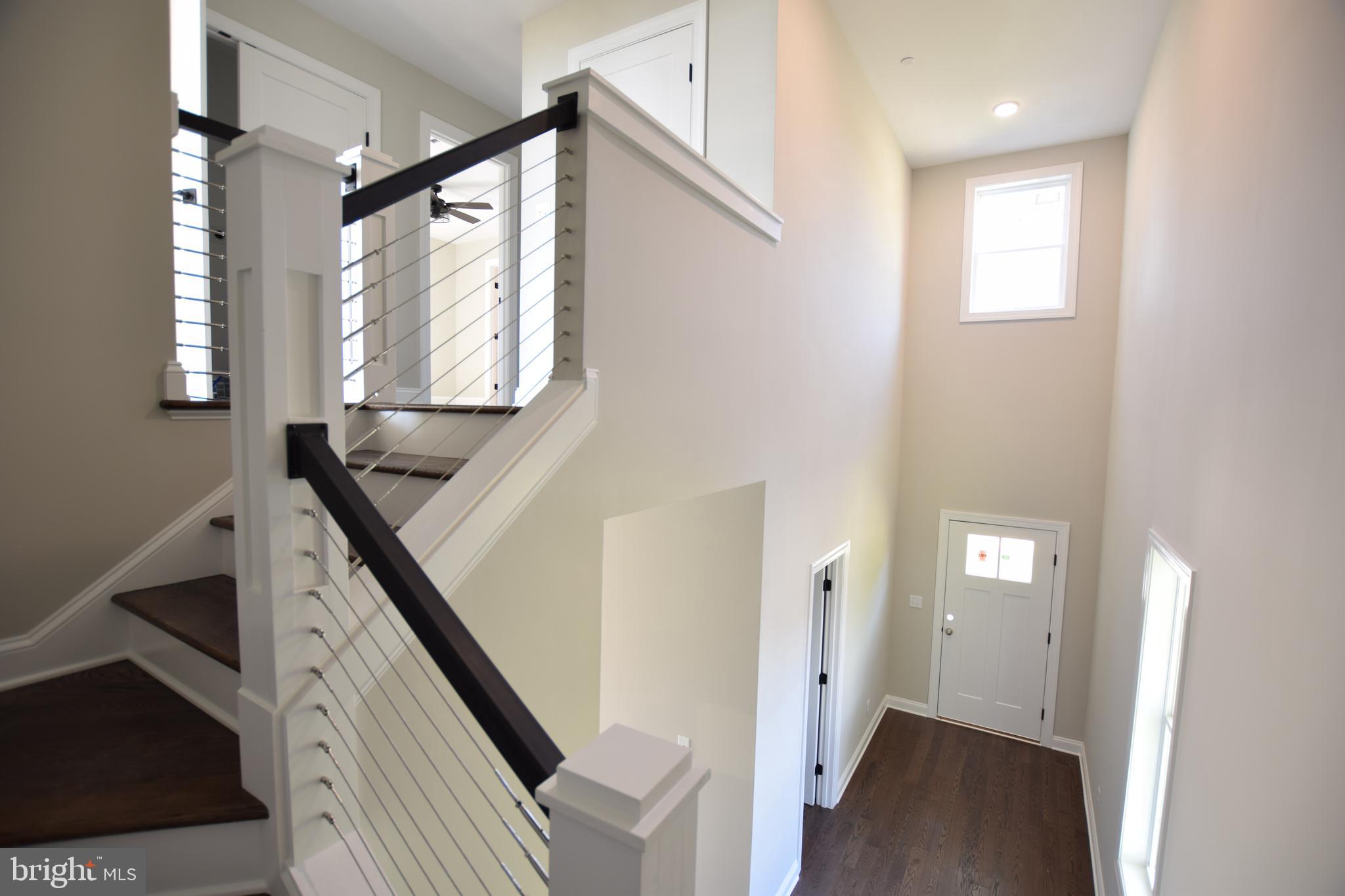 ROMANCOKE ON THE BAY - Residential