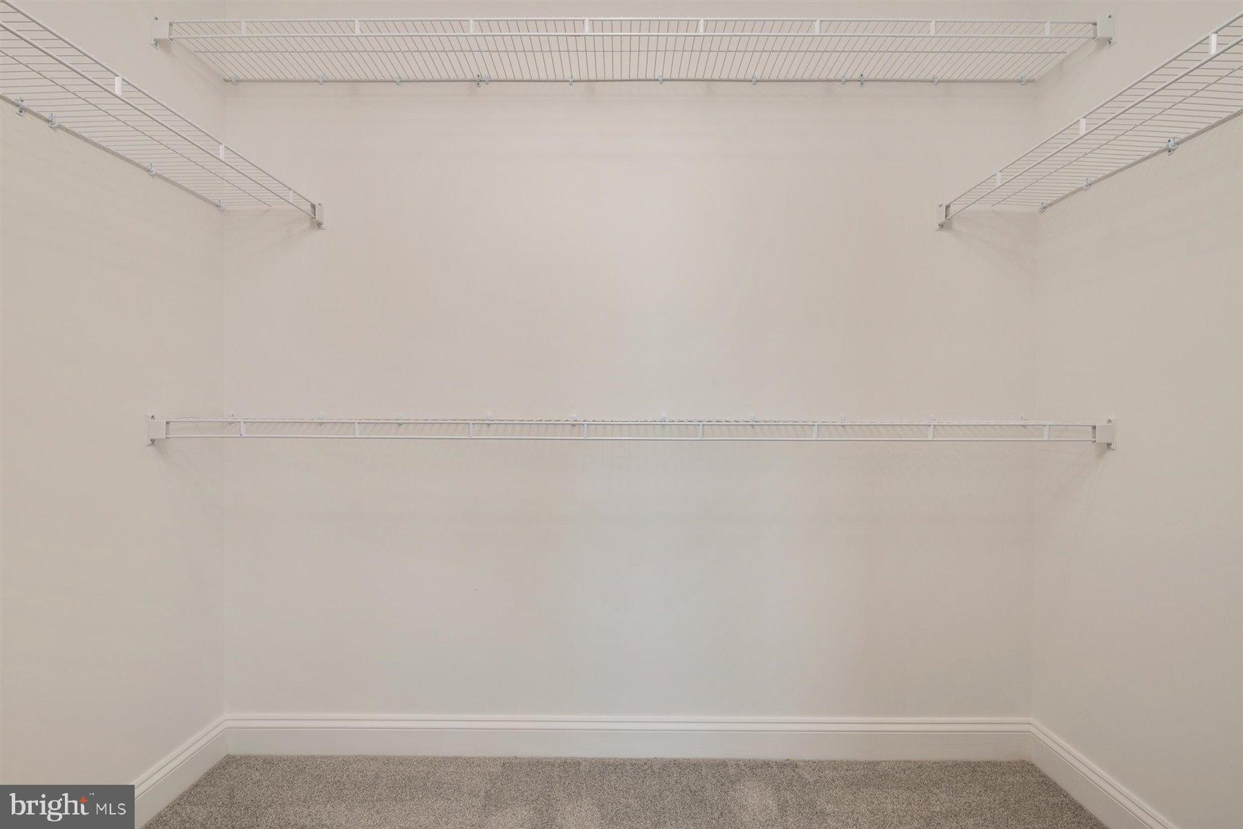 ROMANCOKE ON THE BAY - Residential