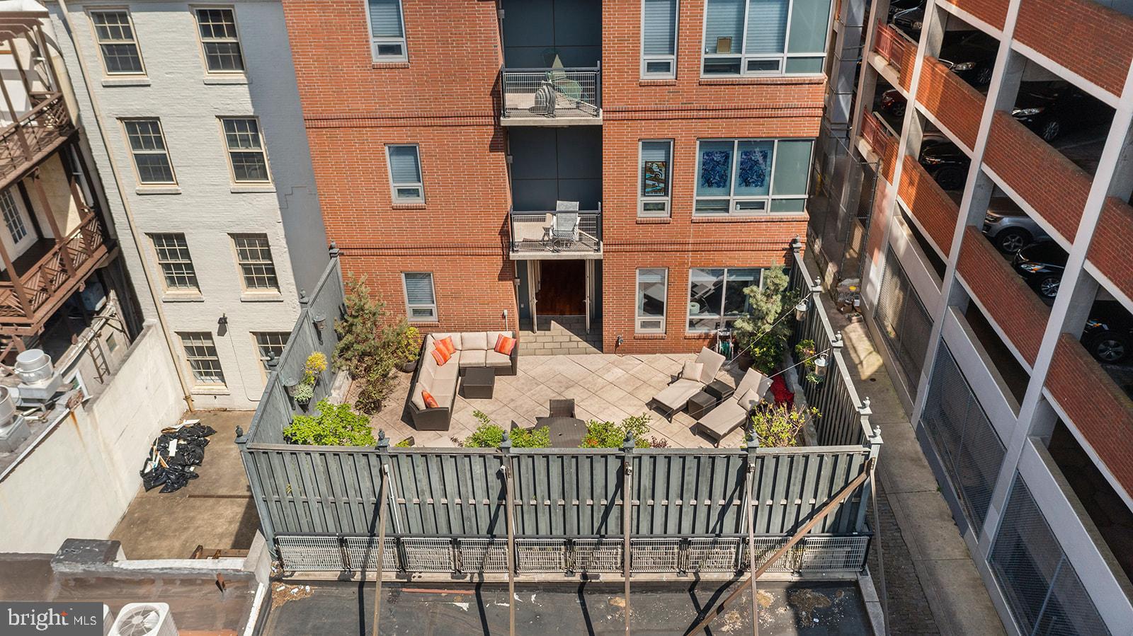 OLD CITY - Residential