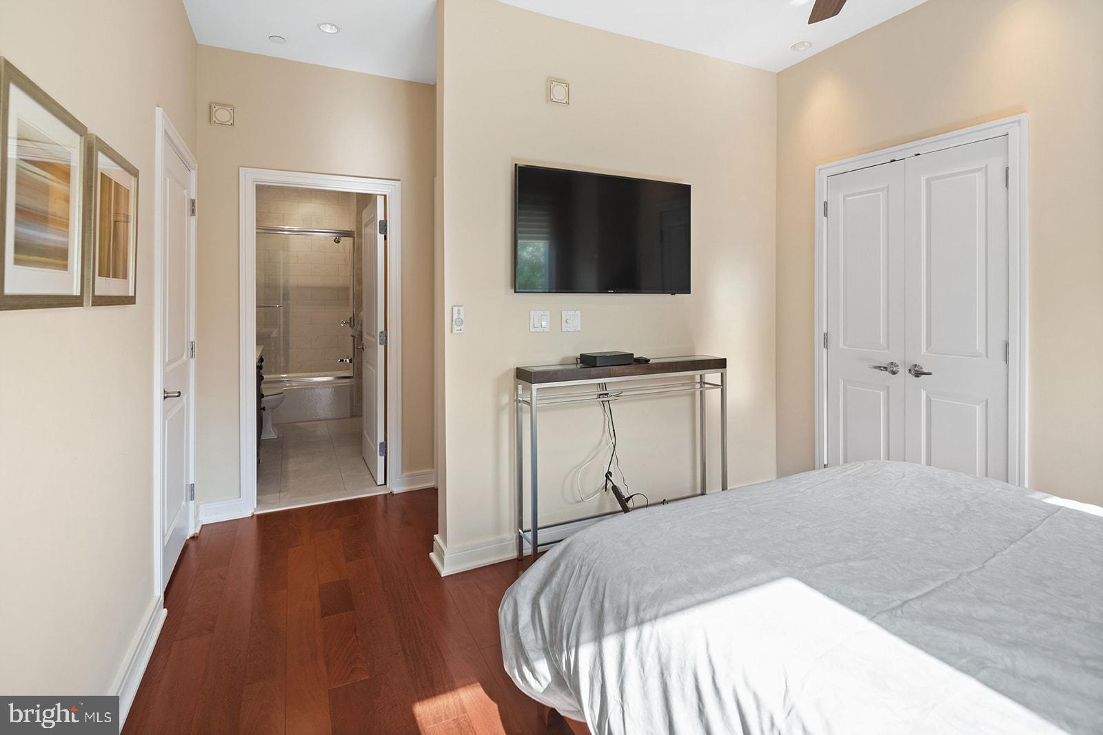 OLD CITY - Residential