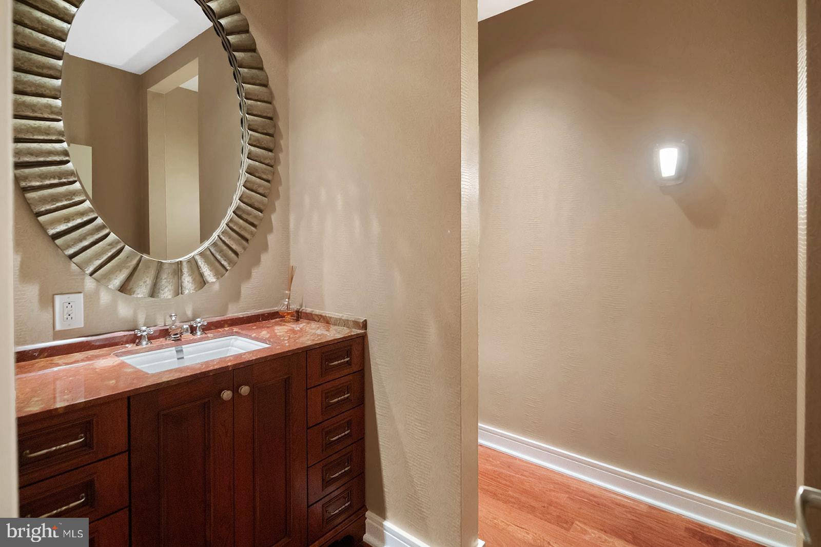 OLD CITY - Residential