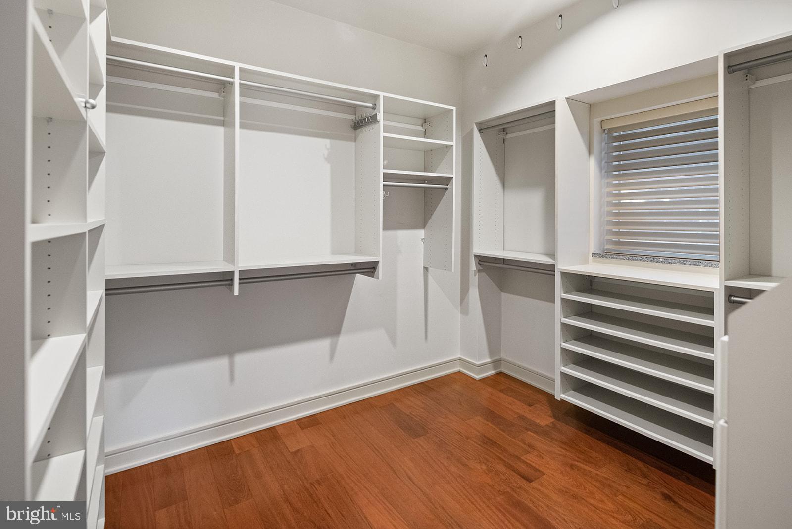 OLD CITY - Residential