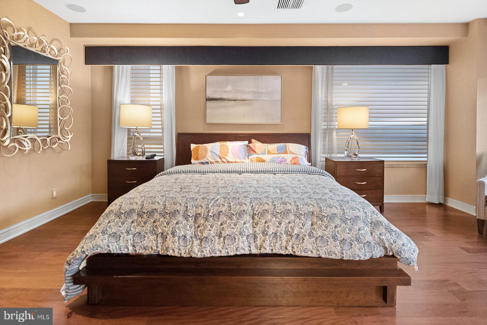 OLD CITY - Residential