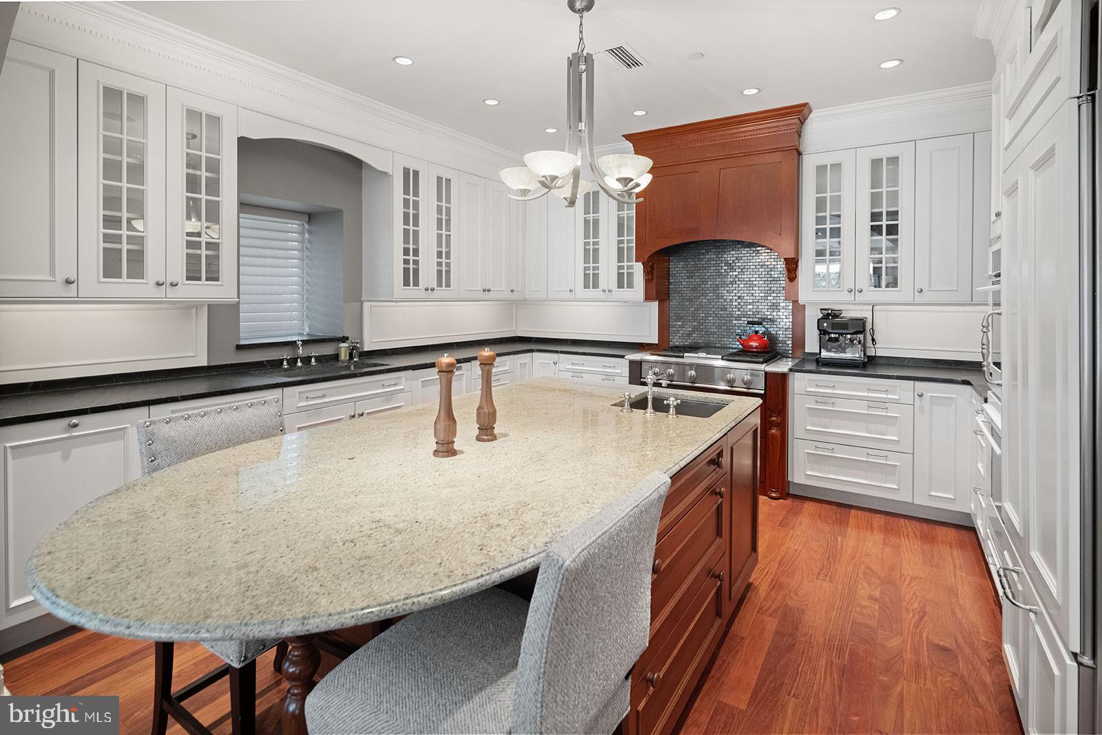 OLD CITY - Residential