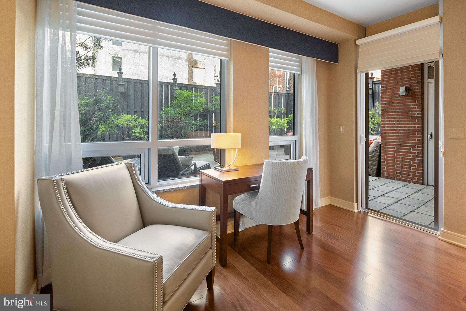 OLD CITY - Residential