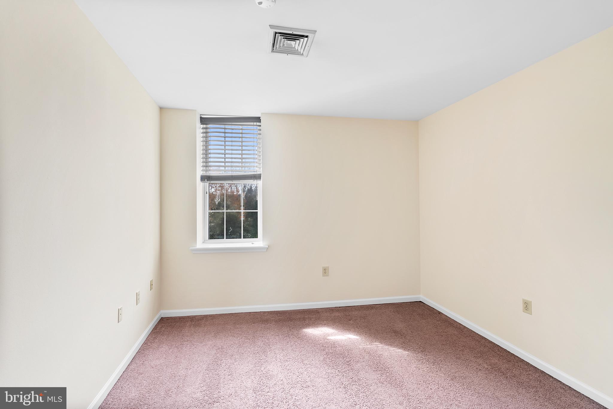 OLD CITY - Residential Lease