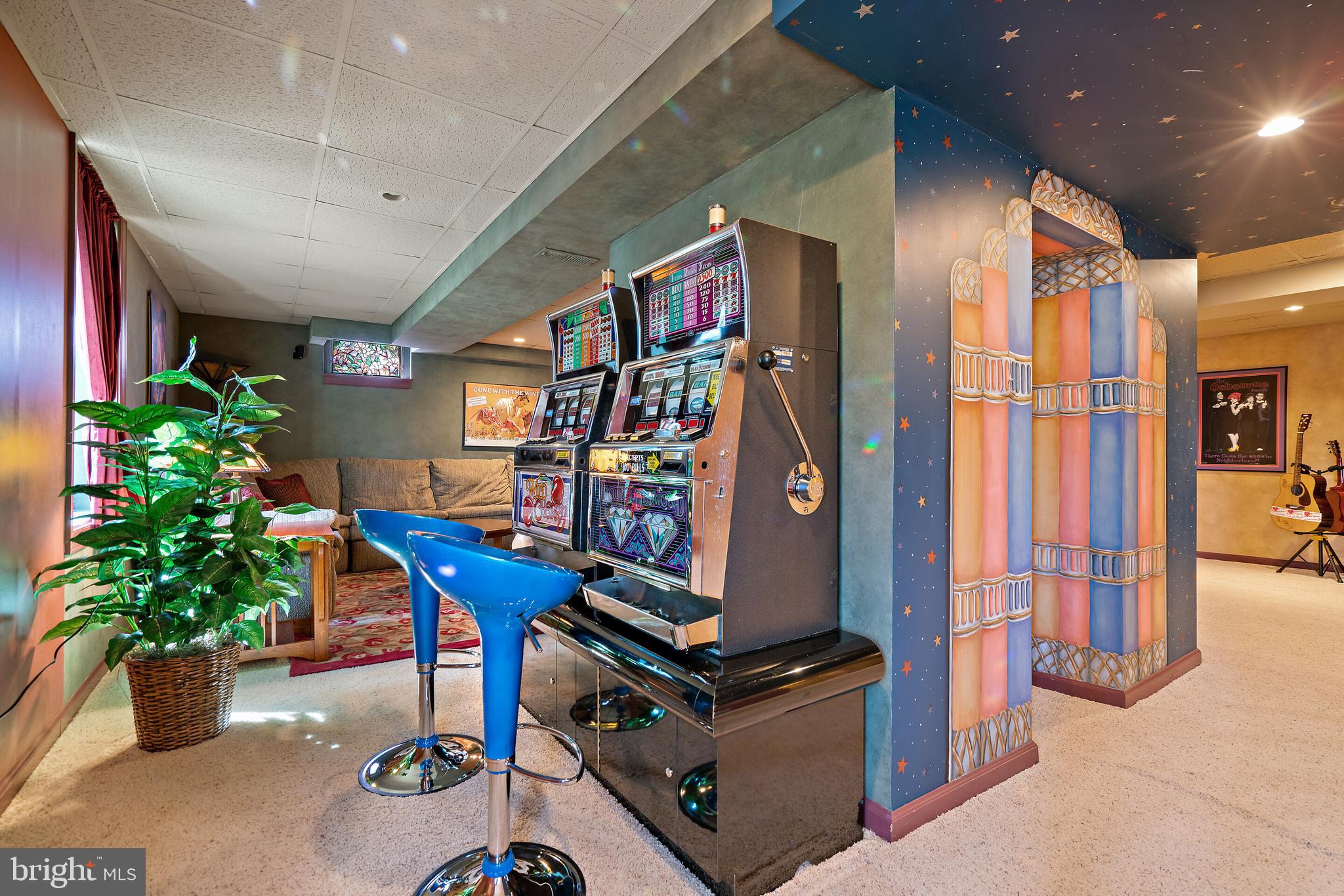 FLEETWOOD FARMS - Residential