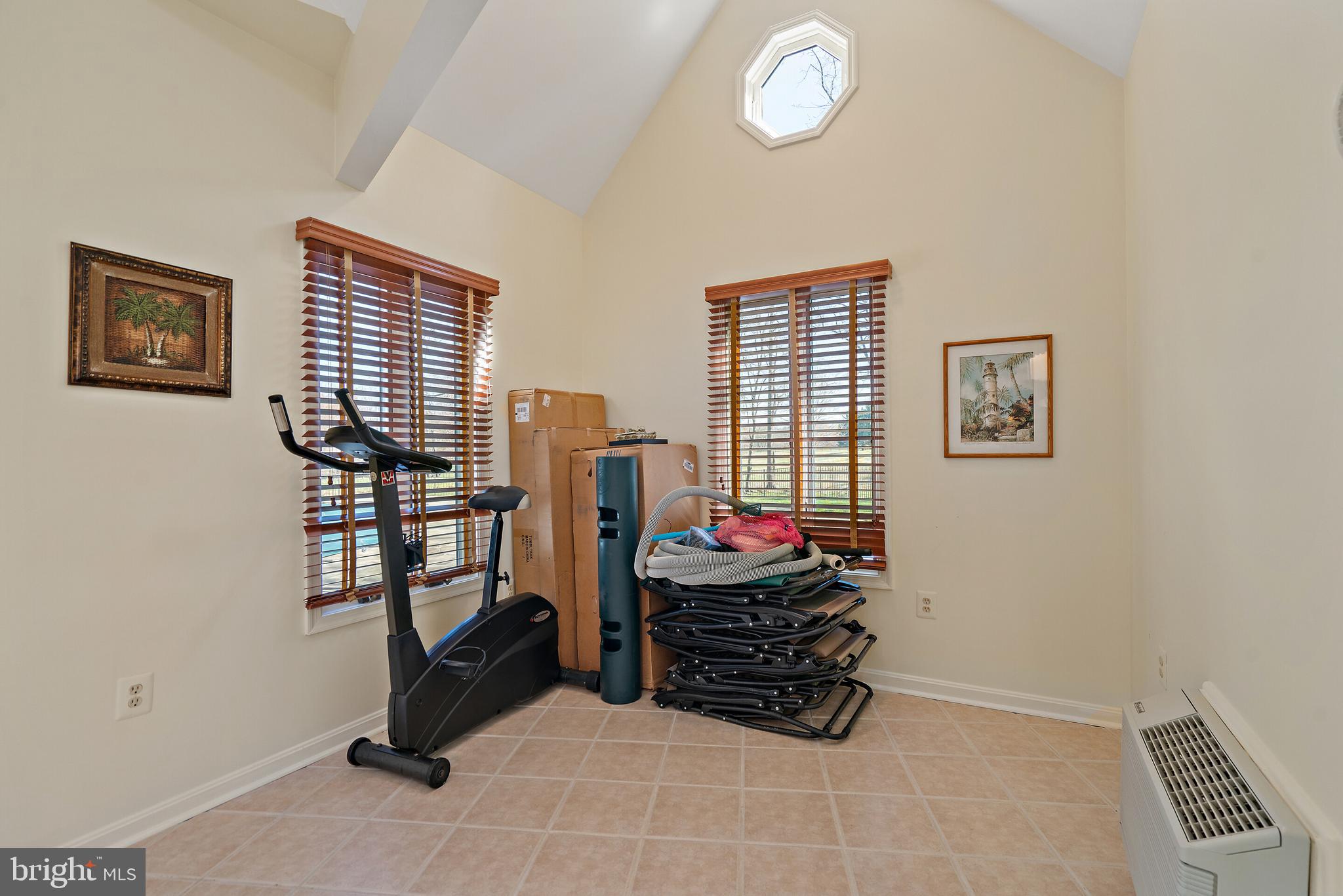 FLEETWOOD FARMS - Residential