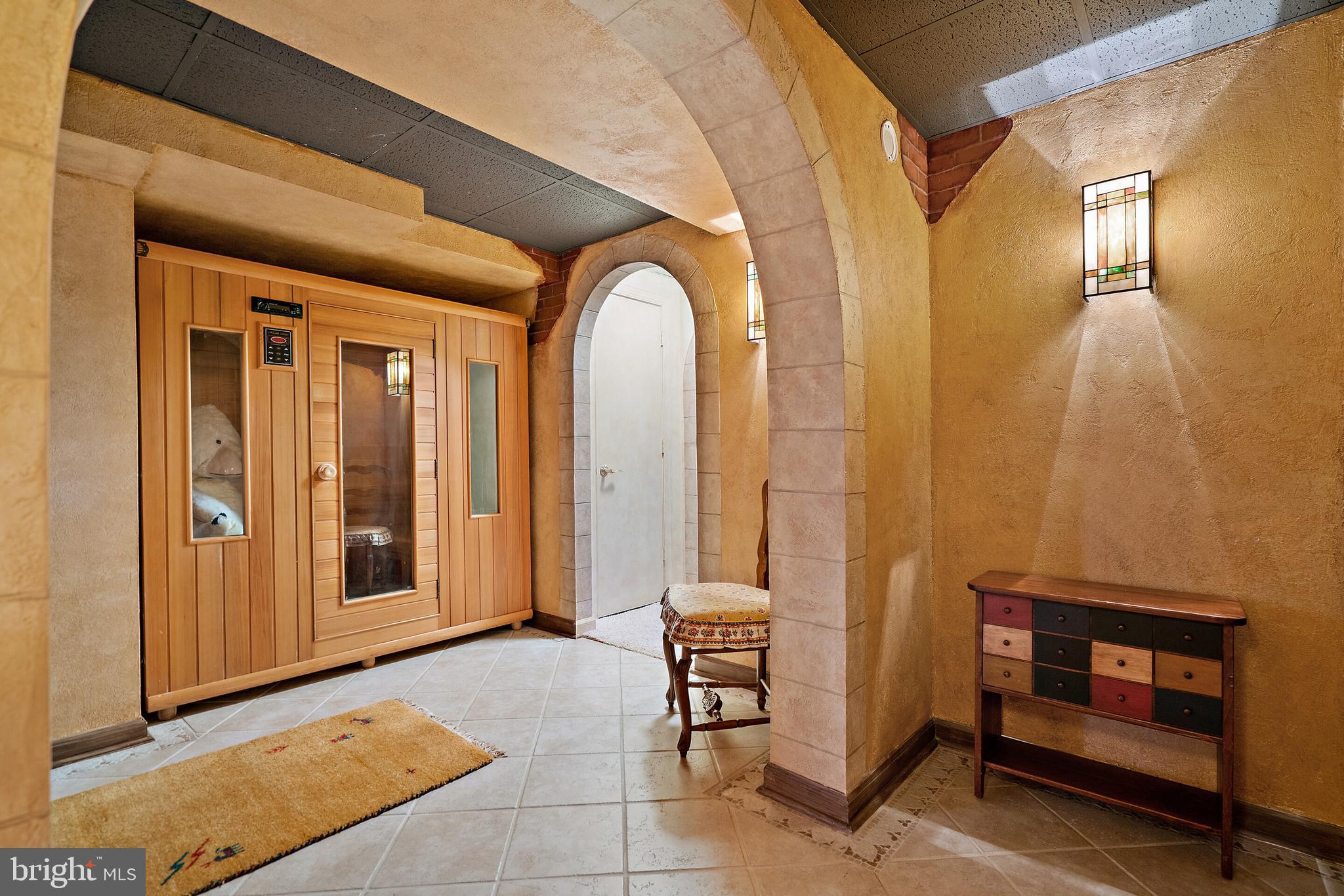 FLEETWOOD FARMS - Residential