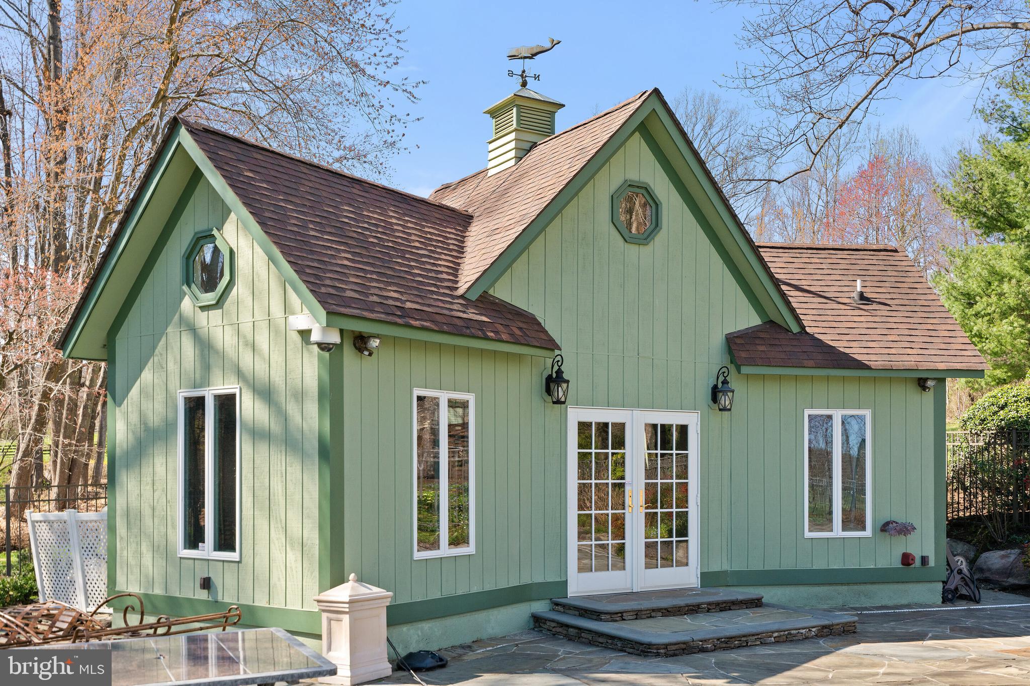 FLEETWOOD FARMS - Residential