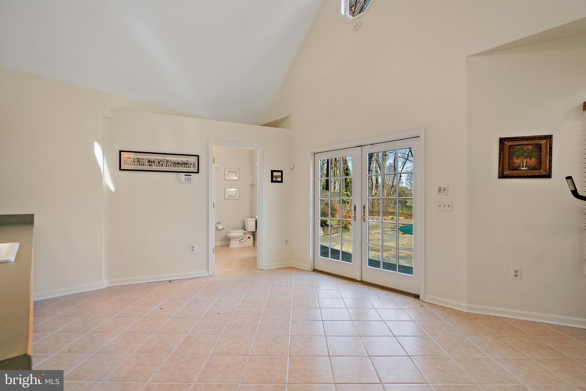 FLEETWOOD FARMS - Residential