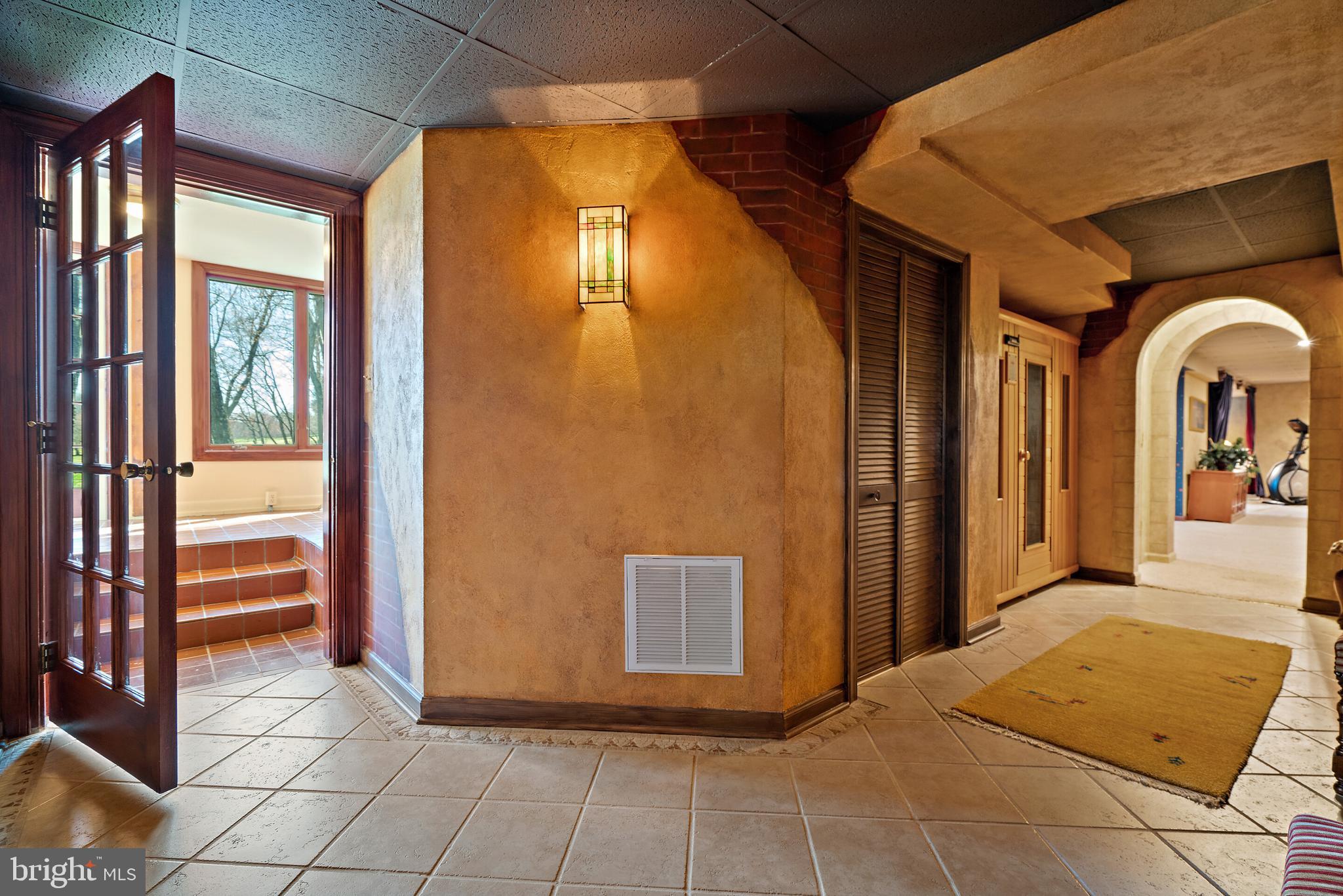 FLEETWOOD FARMS - Residential