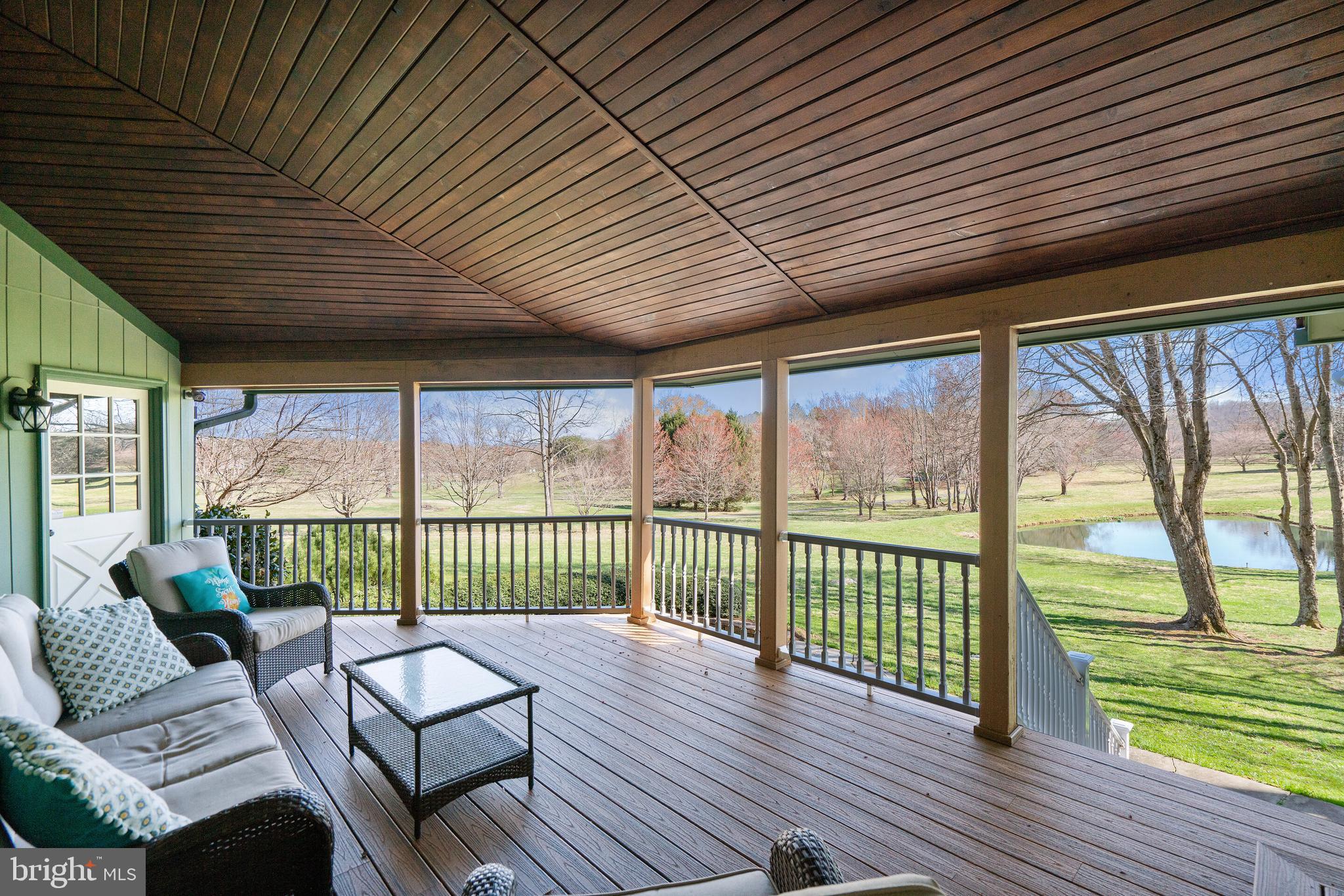 FLEETWOOD FARMS - Residential