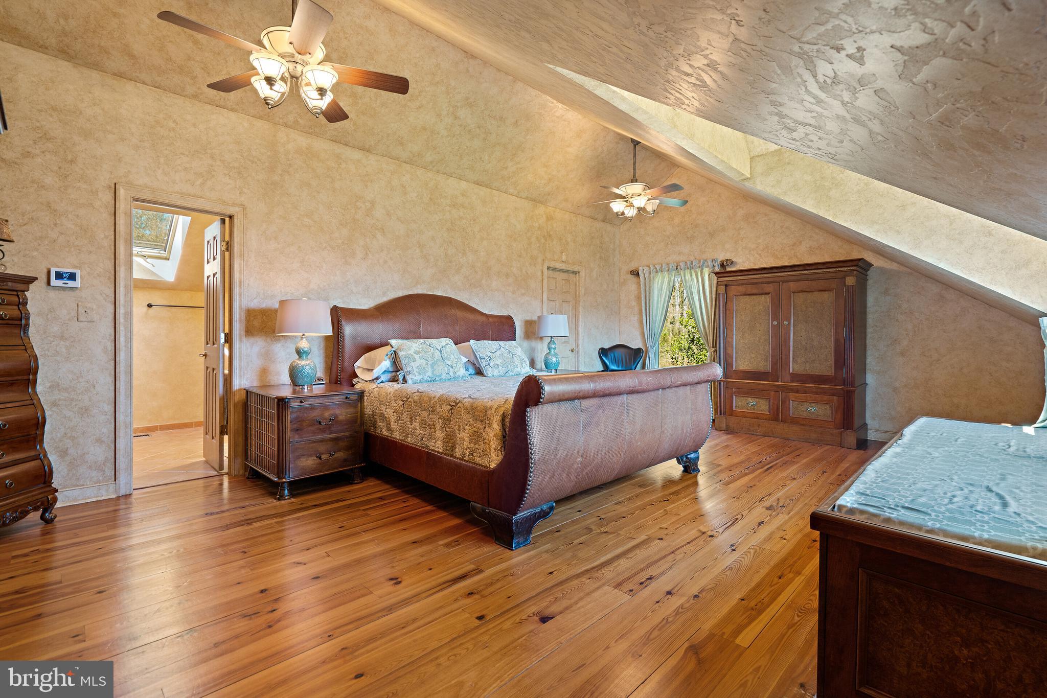 FLEETWOOD FARMS - Residential