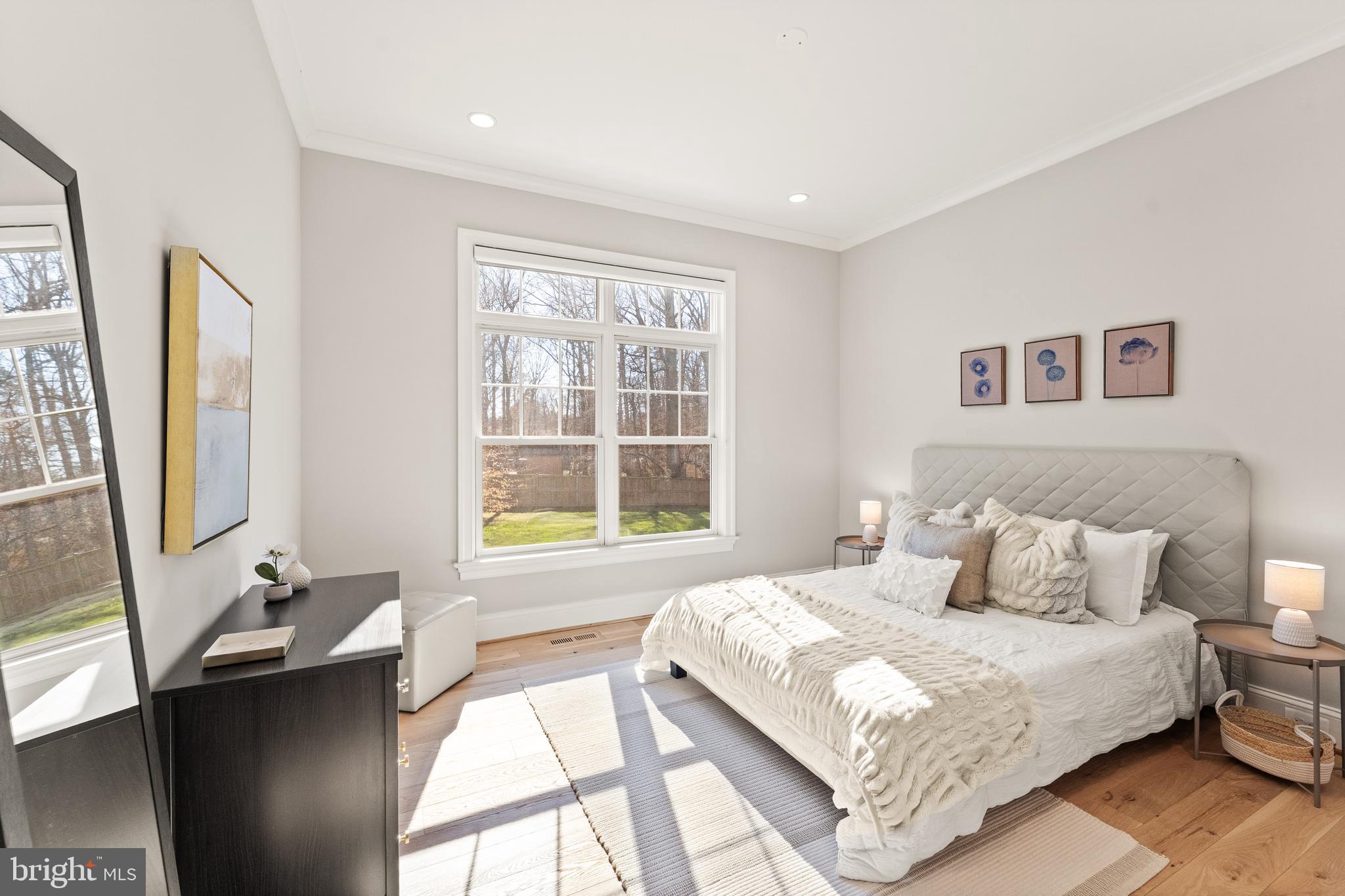 MC HENRY HEIGHTS - Residential