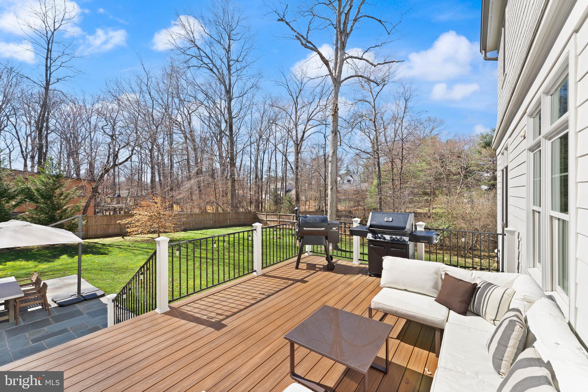 MC HENRY HEIGHTS - Residential