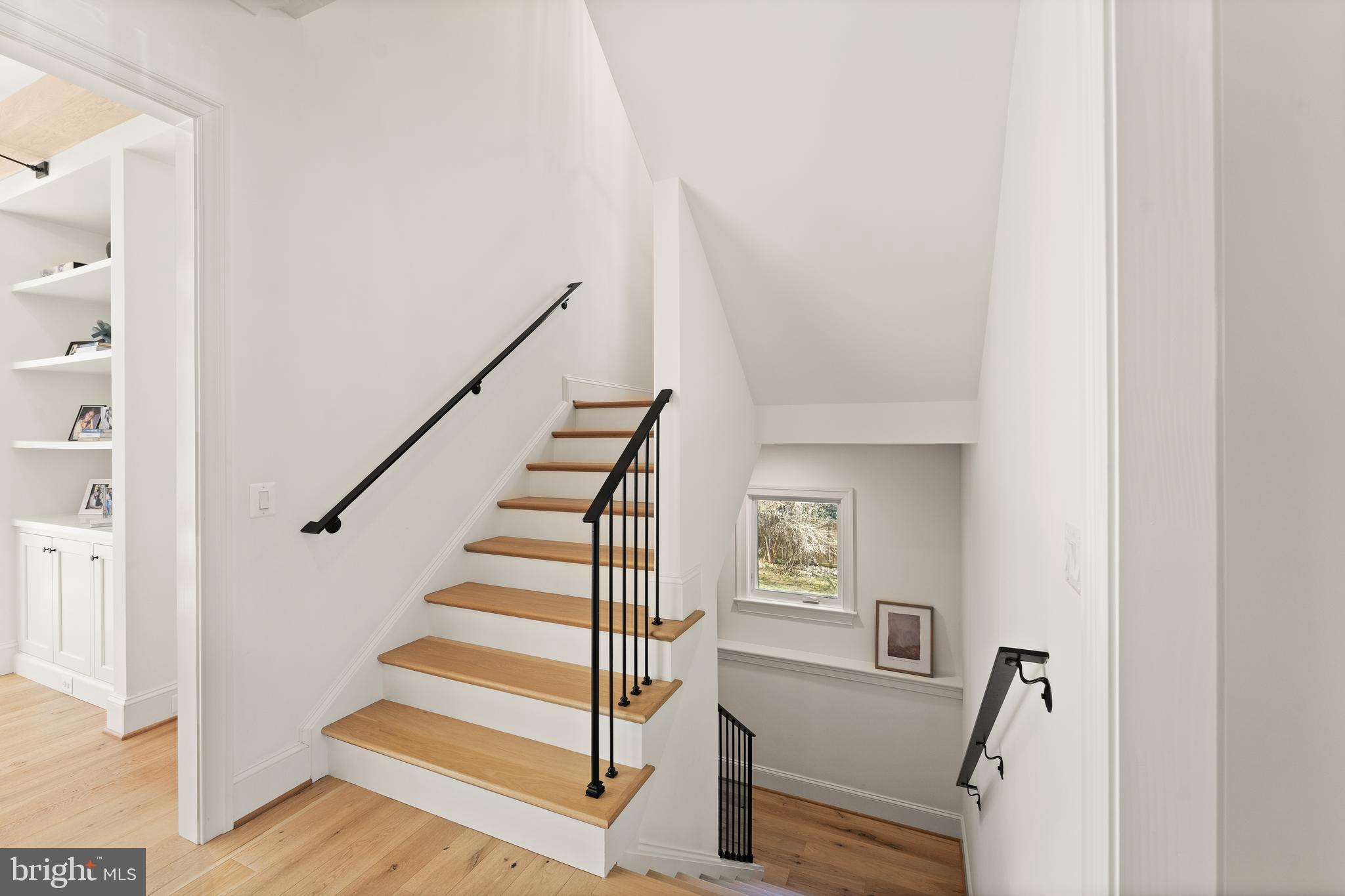 MC HENRY HEIGHTS - Residential