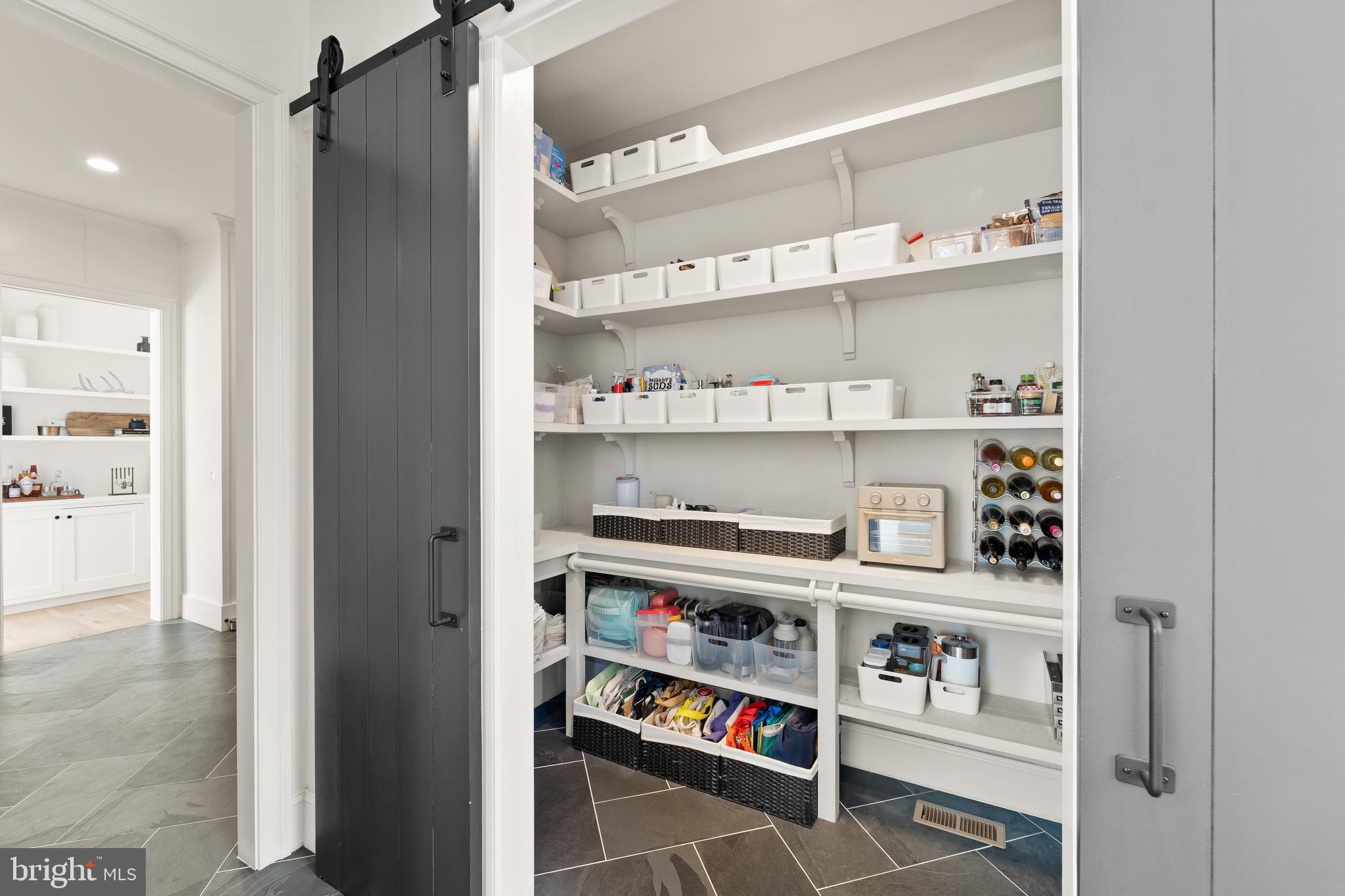 MC HENRY HEIGHTS - Residential