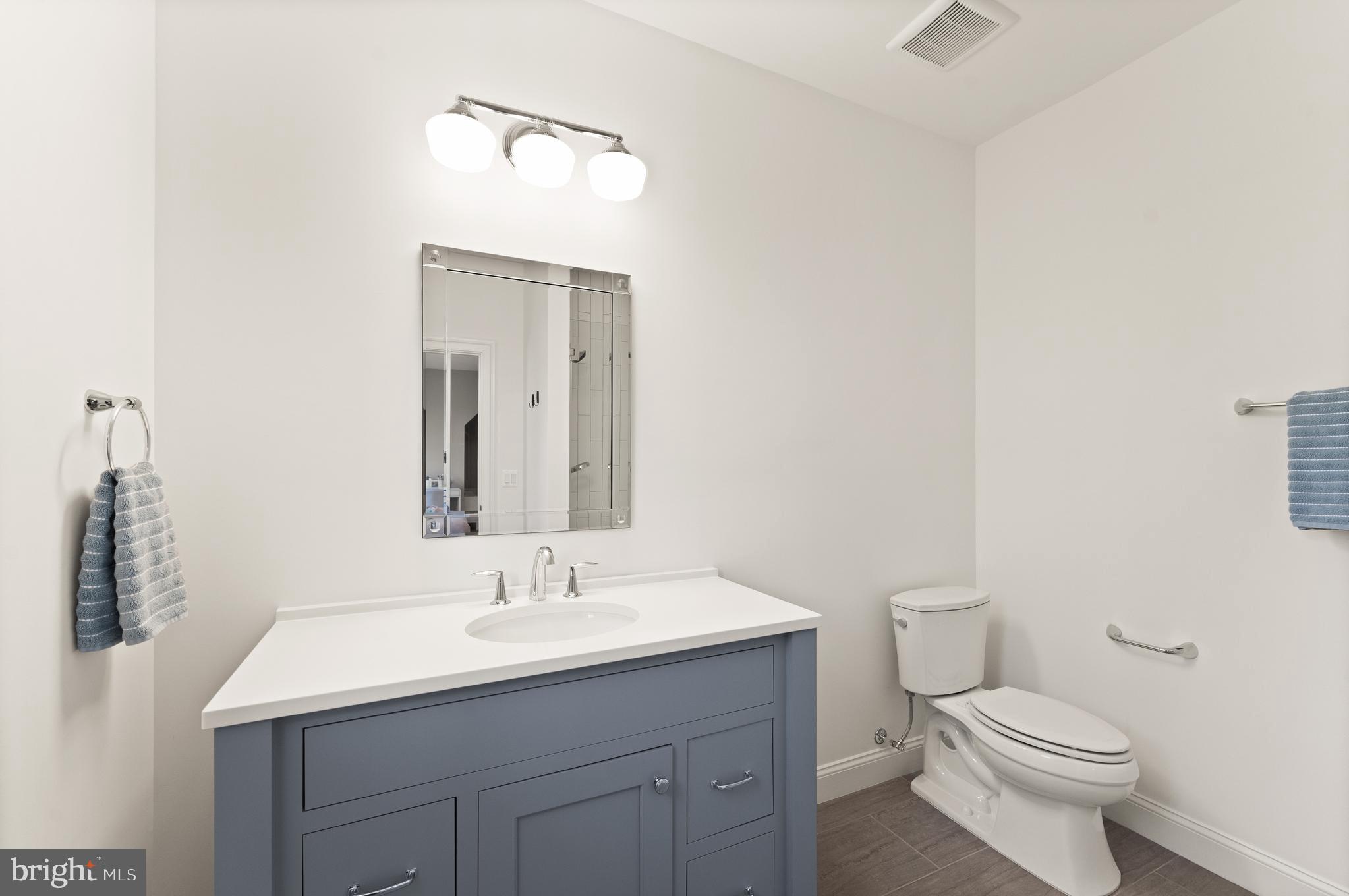 MC HENRY HEIGHTS - Residential