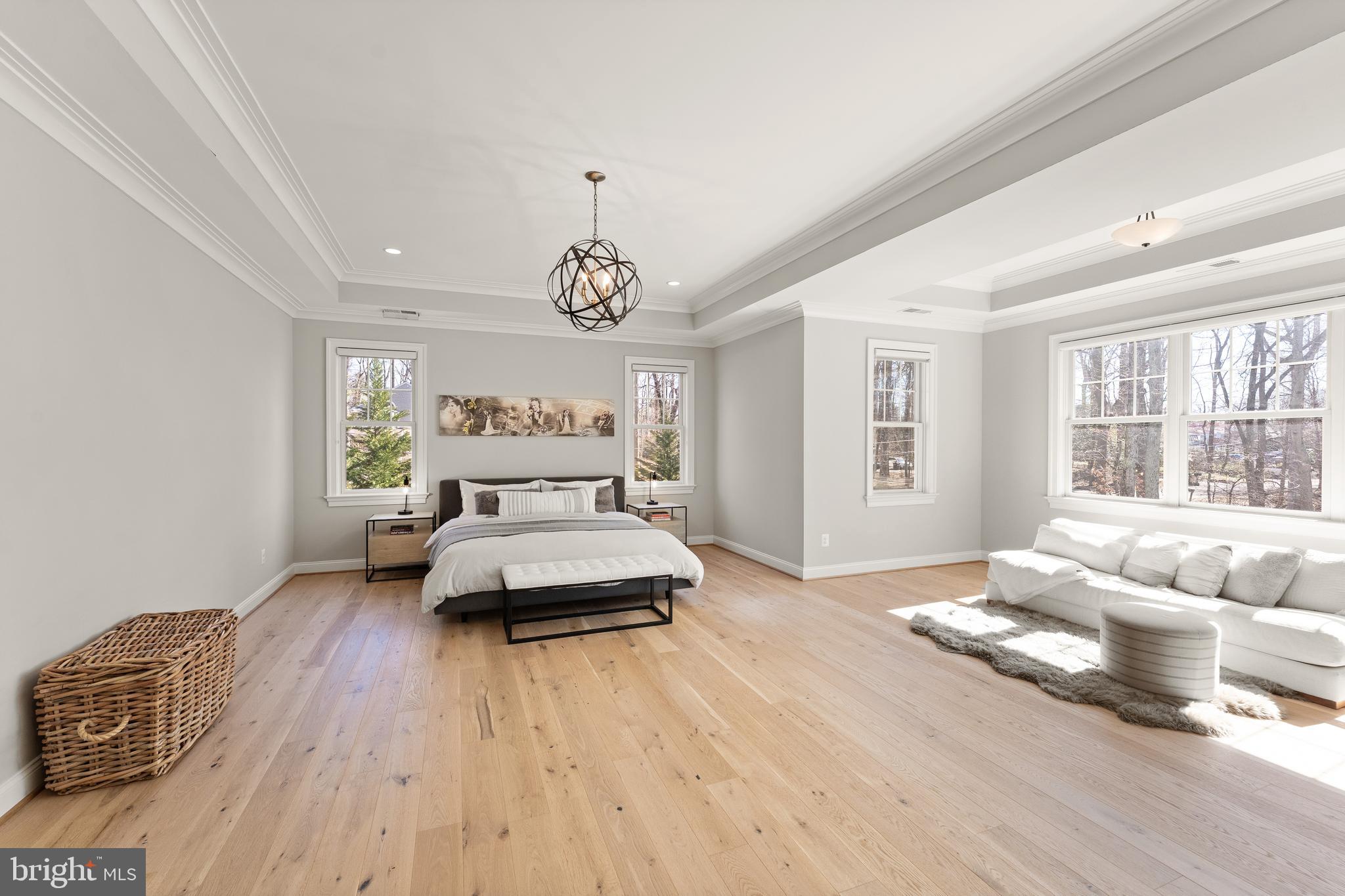 MC HENRY HEIGHTS - Residential