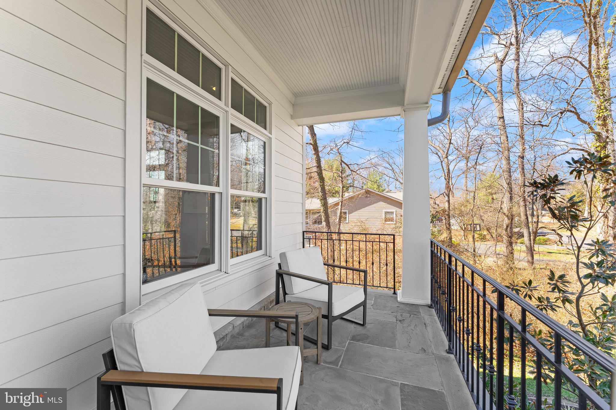 MC HENRY HEIGHTS - Residential