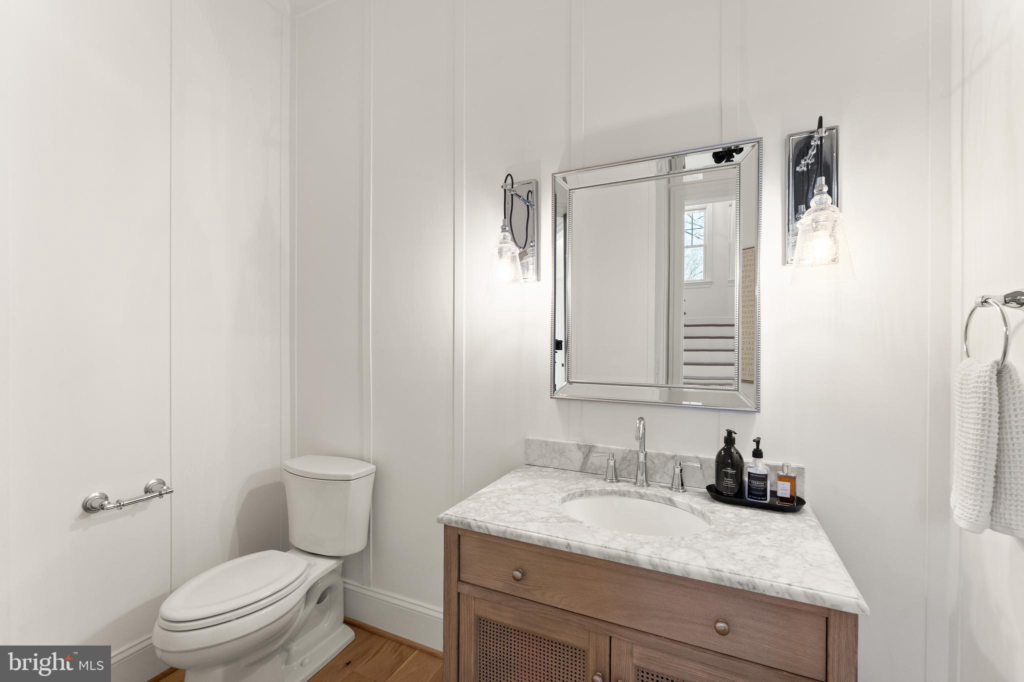 MC HENRY HEIGHTS - Residential