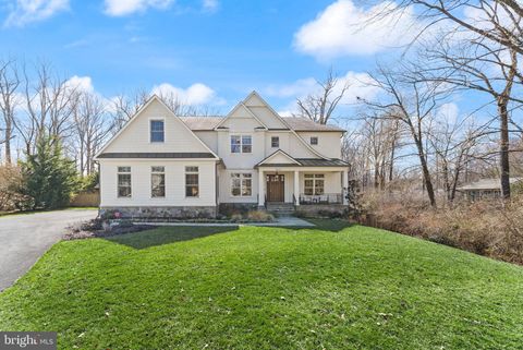 8621 MCHENRY STREET VIENNA VA 22180